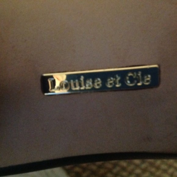 Black woman's heels - Picture 3 of 3